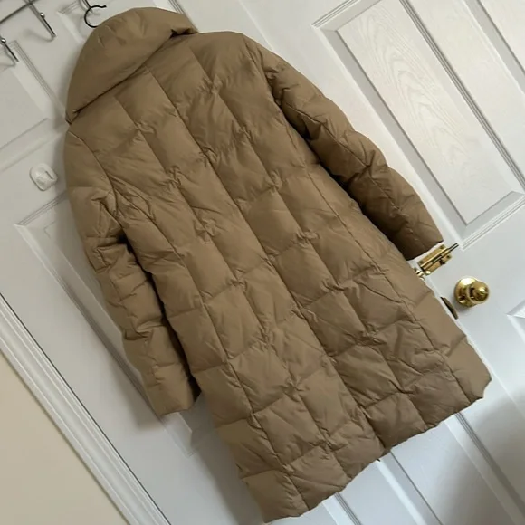 Tan Puffer Jacket - Picture 4 of 8